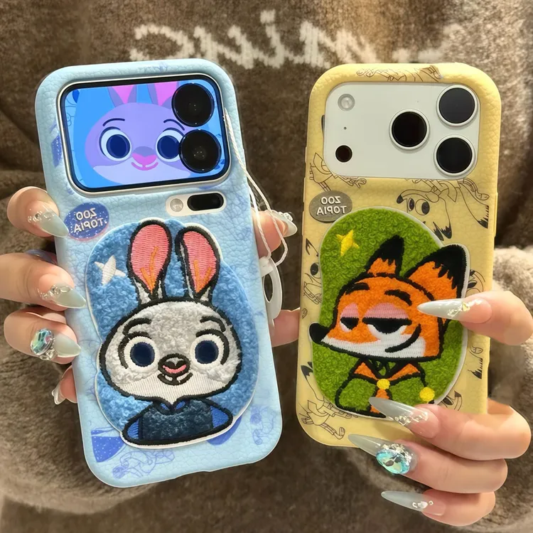 狐狸尼克朱迪适用苹果17/16Pro手机壳华为OPPO小米VIVO秋冬情侣壳