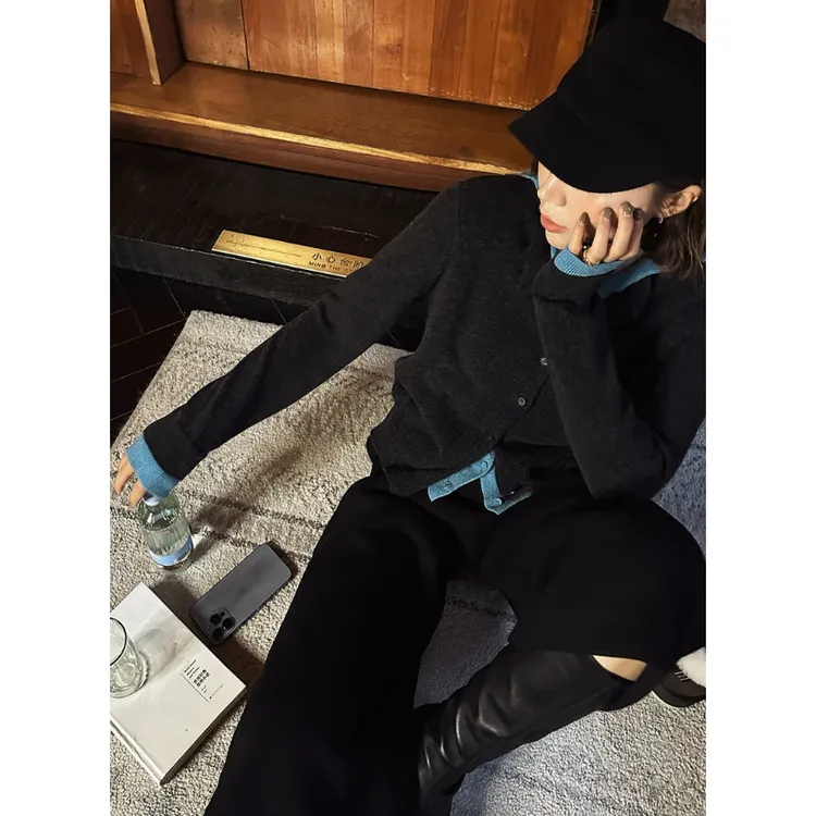 【假两件】琥珀风假两件撞色连帽针织毛衣MY5183