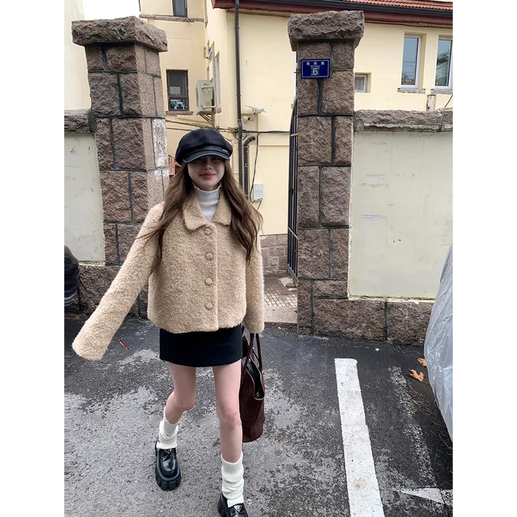 冬季羊毛外套加厚夹棉短款小个子慵懒风皮毛一体皮草