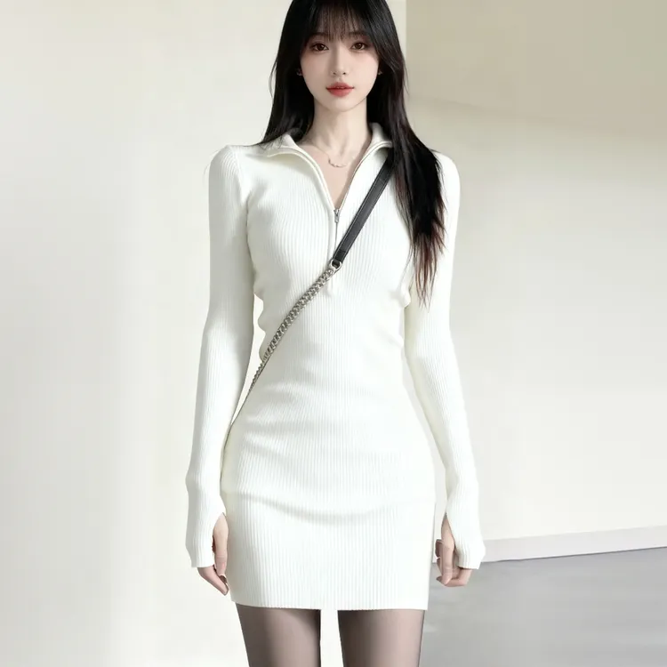 秋冬新款加厚修身显瘦设计感长袖毛衣裙气质打底内搭针织连衣裙女