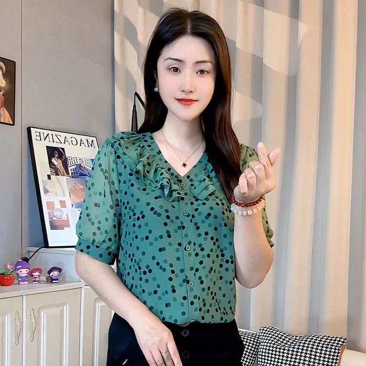 2025新款夏季时尚妈妈装韩版显瘦V领花边女士宽松减龄百搭短袖T恤