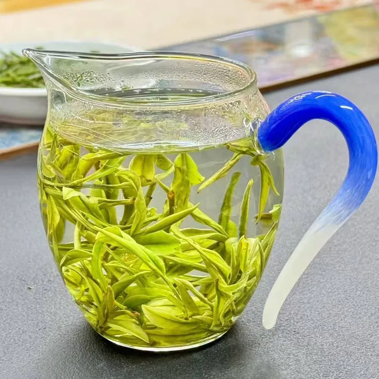 2025新茶正宗安吉原产地白茶250g礼盒装茶叶明前特级鲜爽绿茶春茶