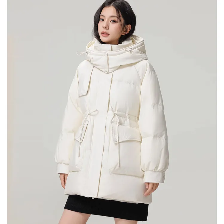 雪中飞冬季新款韩版时尚一手长收腰连帽羽绒服X40141182F