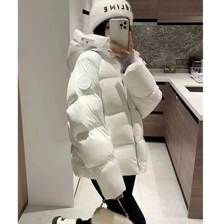 羽绒服女连帽保暖外搭高端气质女士外套