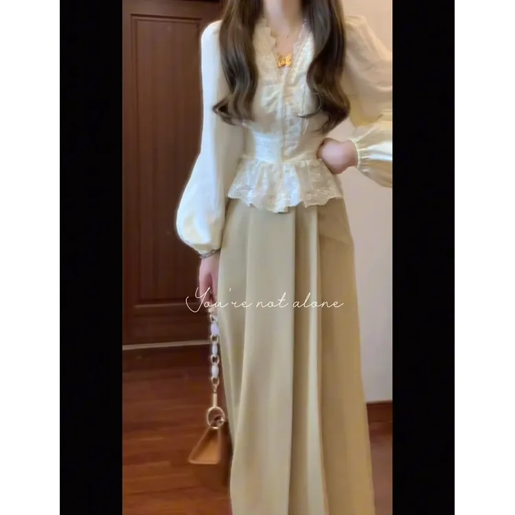 2025春夏新款复古时尚气质蕾丝重工法式上衣搭高腰显瘦半身裙套装