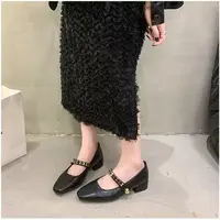 622228 《拍大一码》新款时尚气质舒适粗跟方头单鞋
