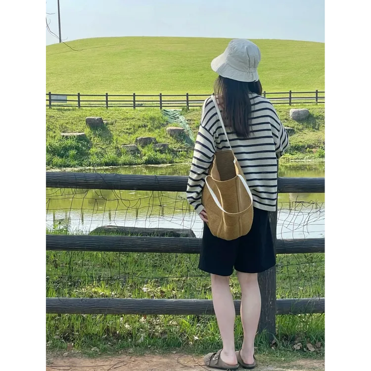 夏日穿搭一整套松弛感慵懒条纹长袖上衣百搭宽松休闲五分裤套装女