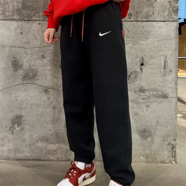 NIKE/耐克裤子男2025春蛇年款CNY时尚运动休闲针织长裤IB5806-010