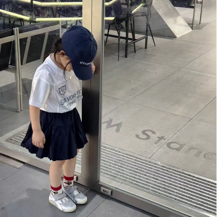 壹妈童装韩范女童运动风套装2025夏季新款洋气儿童透气短袖半身裙