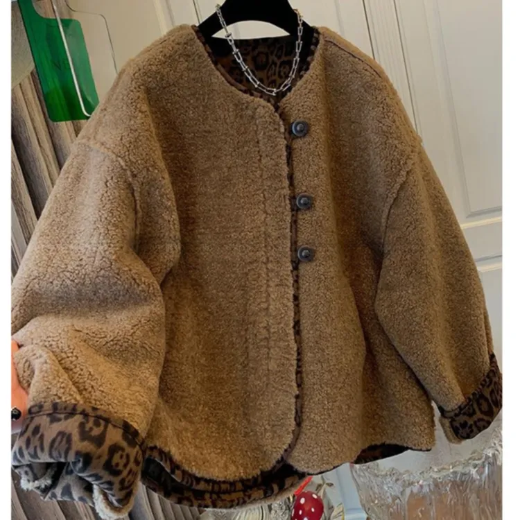 独特超好看豹纹毛茸茸皮毛一体外套女2025冬装新款宽松保暖大衣潮