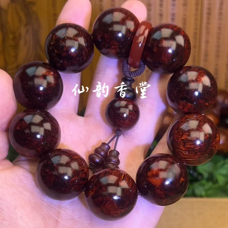 2.5海南精品花梨手工串珠男士佩戴彰显气质。