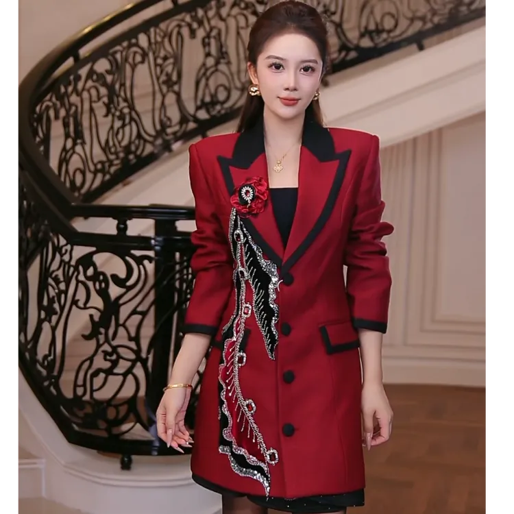 【芙娜妮】2025秋冬刺绣轻奢百搭显瘦收腰保暖女大衣外套FG2531268A