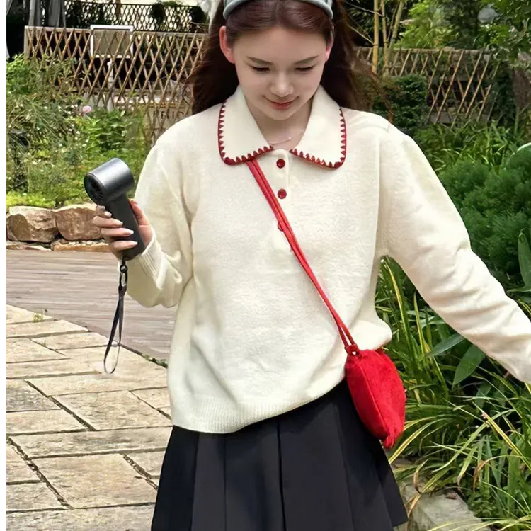 韩系甜美风钩花娃娃领套头毛衣女2025软糯减龄翻领针织衫上衣