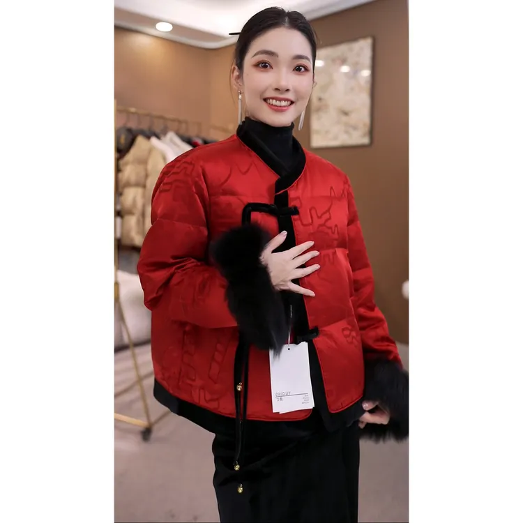 2025冬季新中式国风流苏盘扣袖口狐狸毛90白鸭绒女羽绒服外套