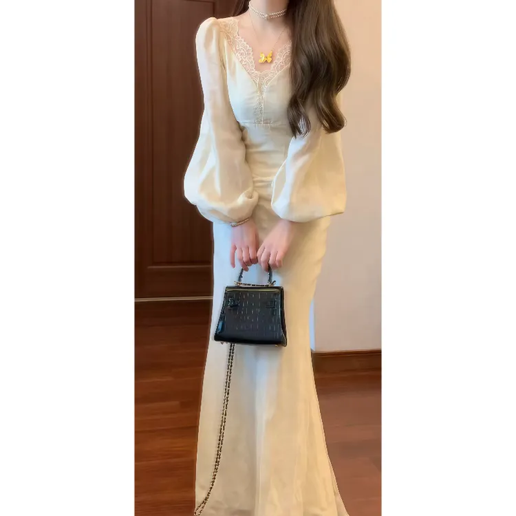 【温柔解语花】法式V领泡泡袖蕾丝拼接连衣裙气质显瘦鱼尾长裙9043