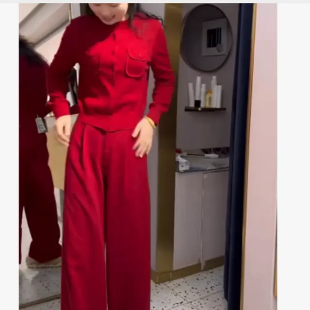 2025冬季新款潮流韩版爆款网红上衣裤子惜UD0X