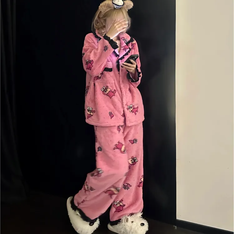 卡通蜡笔小新印花珊瑚绒长袖睡衣女秋冬加厚长裤家居服套装可外穿