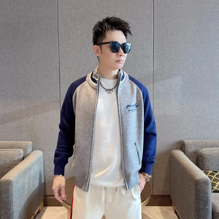 2025秋季男士立领撞色字母提花羊毛针织外套时尚新款毛衣外套百搭