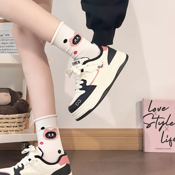 人本卡通腊肠小狗小白鞋女甜妹配裙子2025秋季新款显腿长厚底板鞋