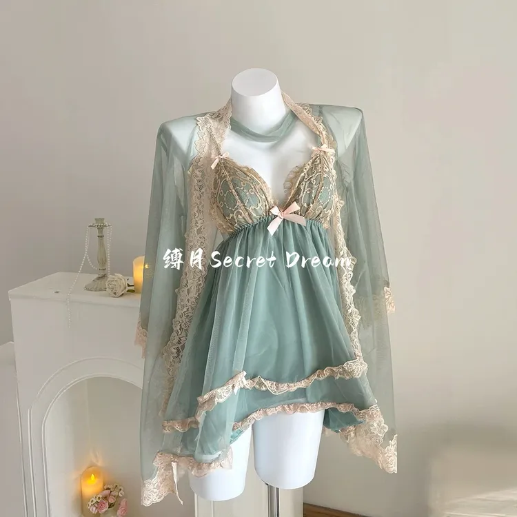 缚月茉莉公主 纯欲蕾丝花边性感网纱吊带带胸垫睡裙睡袍法式秋冬