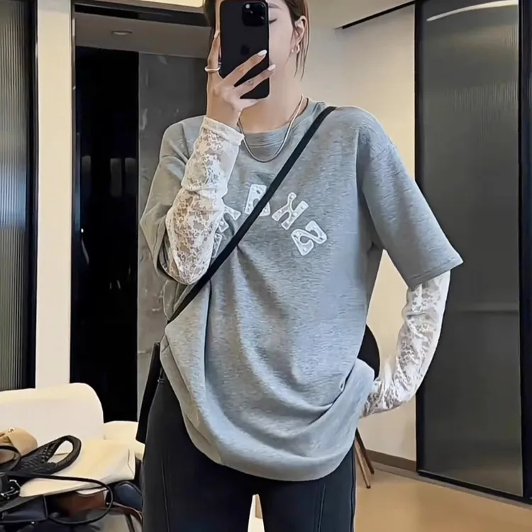 灰色长袖t恤女2025春季新款设计感假两件拼接蕾丝爆款打底衫上衣