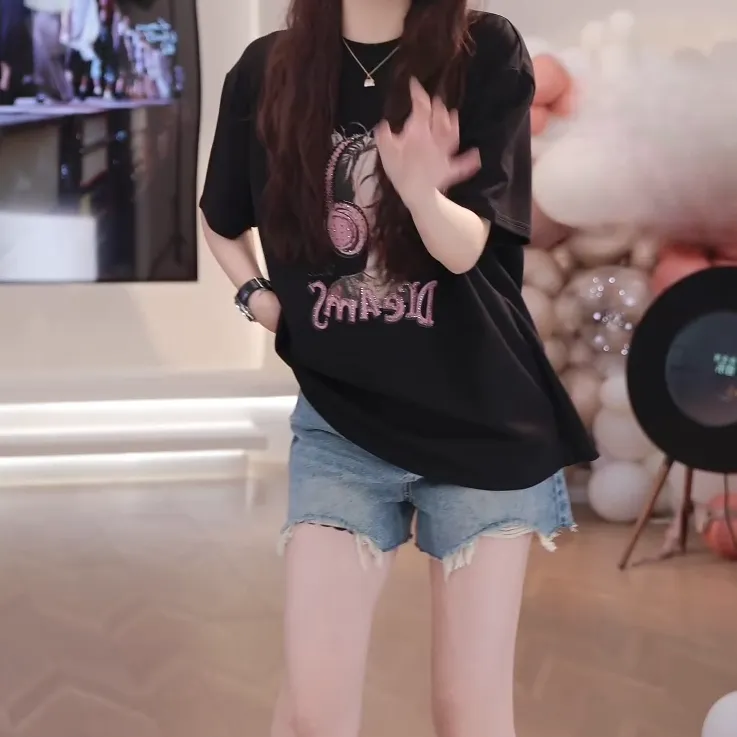 【音乐女孩】夏款韩版休闲圆领卡通印花镂空短袖T恤