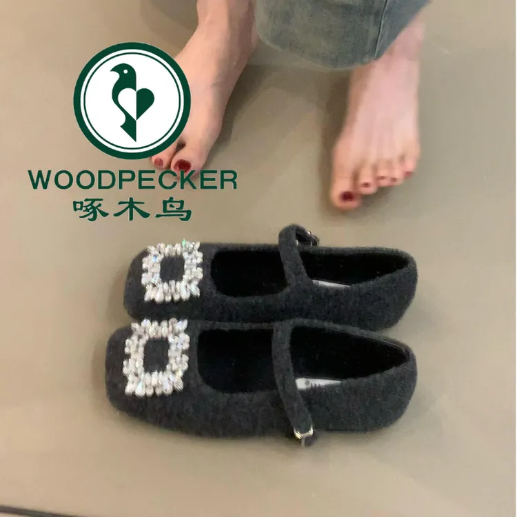 啄木鸟平底秋冬季新款加绒方扣水钻毛毛鞋女款百搭玛丽珍保暖棉鞋