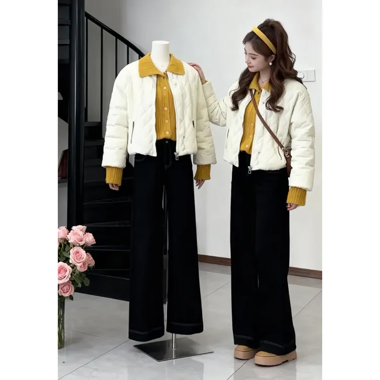 2025秋冬新款韩版时髦减龄针织毛衣保暖棉服外套高腰牛仔裤三件套