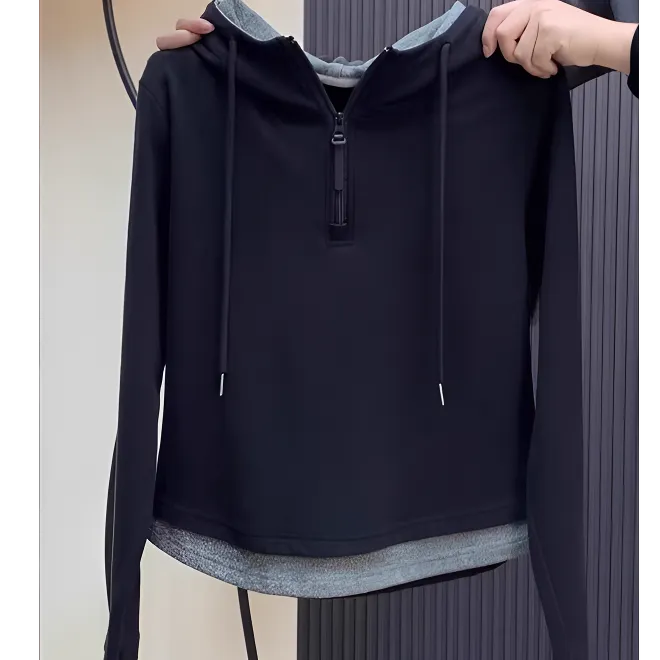 太有魅力啦！半拉链连帽假两件卫衣女秋季显瘦休闲风百搭长袖上衣