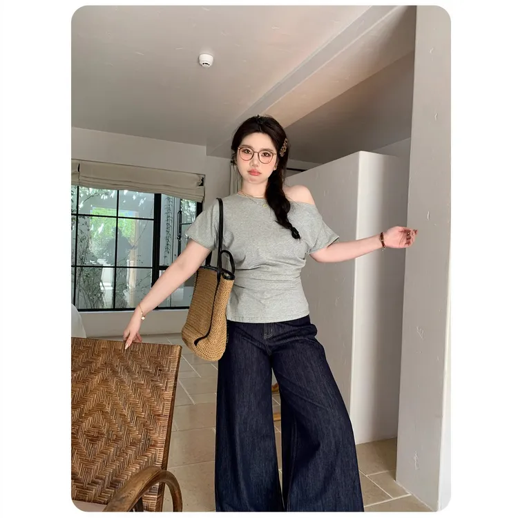 M5T6微胖 舒适挂!自留/慵懒露肩短袖t恤不规则大码显瘦上衣