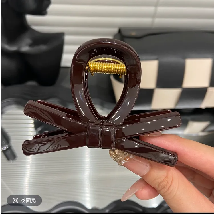 巧克力色蝴蝶结抓夹8cm鲨鱼夹发夹女后脑勺高级感2025新款