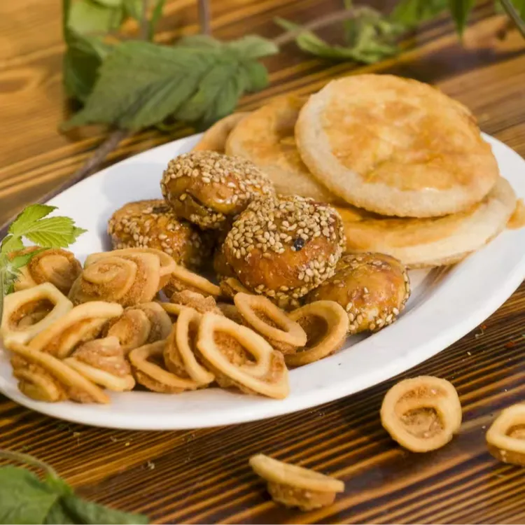 套餐：老婆饼（金桔）+红糖酥饼+猫耳酥