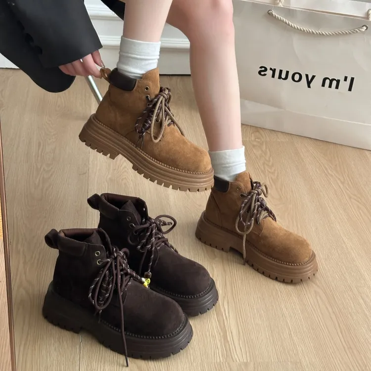 英伦风厚底马丁靴女款2025秋冬新款爆款复古百搭短靴子时尚大黄靴
