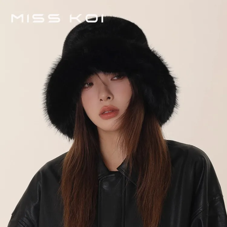 高级感仿皮草貂毛帽子新款女秋冬毛绒保暖渔夫帽护耳冬天帽子