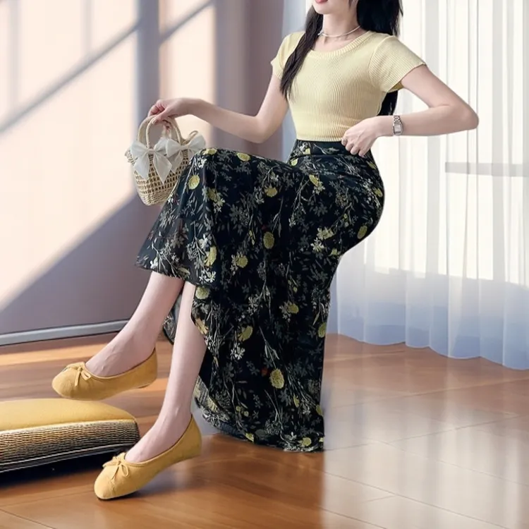 【雅岚女装】时尚洋气显瘦雪纺碎花半身裙夏季新款高腰修身显瘦减龄