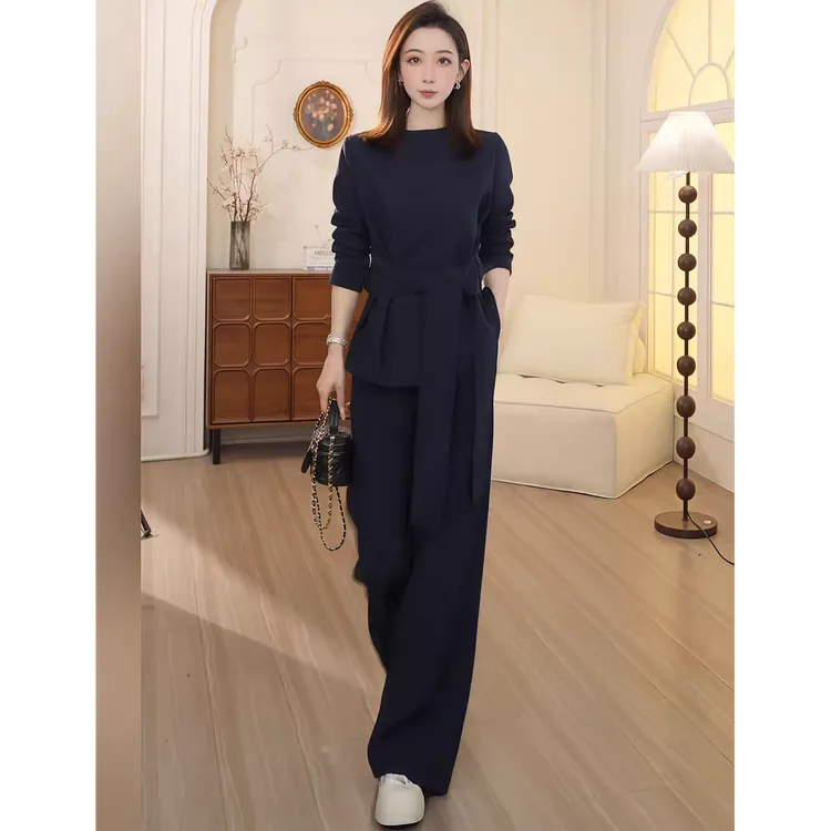 胖mm早秋新款时尚穿搭一整套修身显瘦绑带上衣阔腿裤大码两件套女