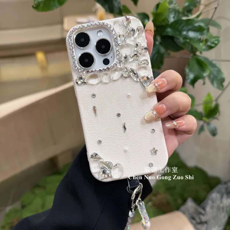 高级感闪钻珍珠适用苹果华为荣耀oppo/vivo小米手机壳带手绳女