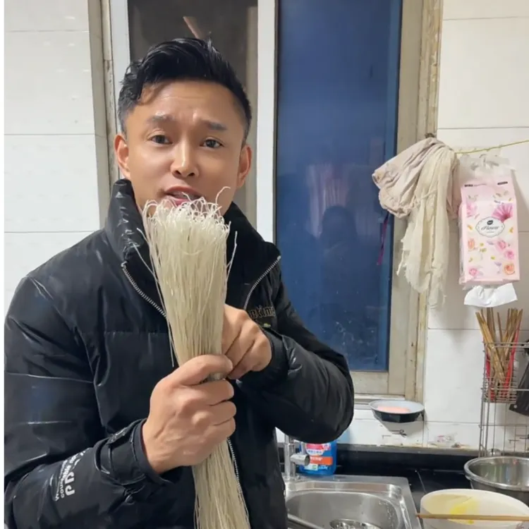 【斌哥专属】正宗红薯（山芋）粉丝 不加胶 不含木薯淀粉 玉米淀粉