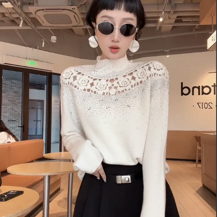 XIAOBAI宽松型套头款长袖针织烫钻毛针织衫