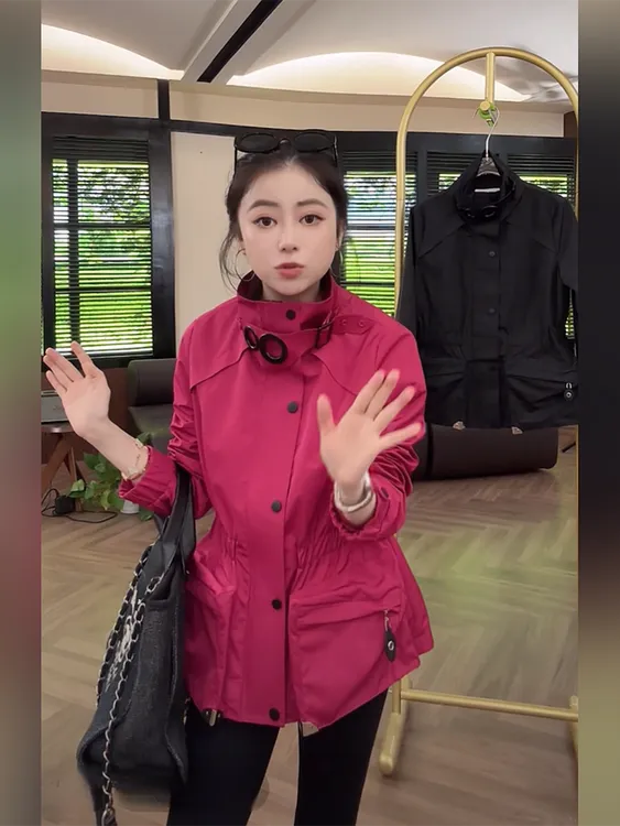 上衣女装2025年秋冬新款显瘦气质高级感立领单排扣收腰洋气冲锋衣