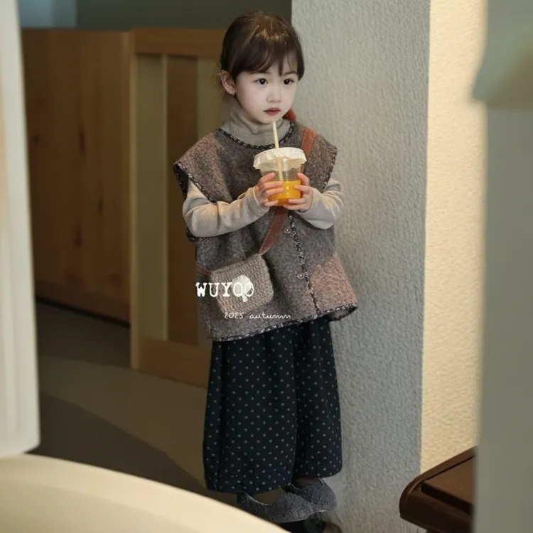女童秋冬加绒套装宽松马甲波点休闲风裤子加厚秋季外穿洋气打底衫