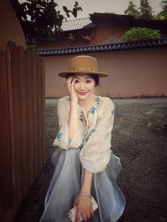 夏装搭配一整套女2025新款重工碎花长袖减龄衬衫轻薄凉凉阔腿裤女