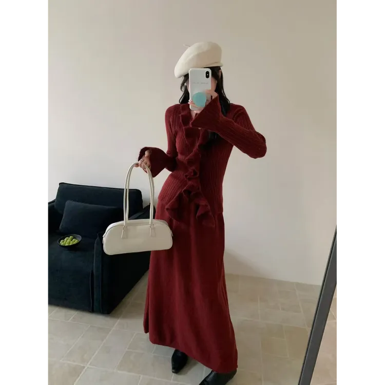 女人味V领花边喇叭袖上衣半身裙套装女2025秋韩系针织毛衣两件套