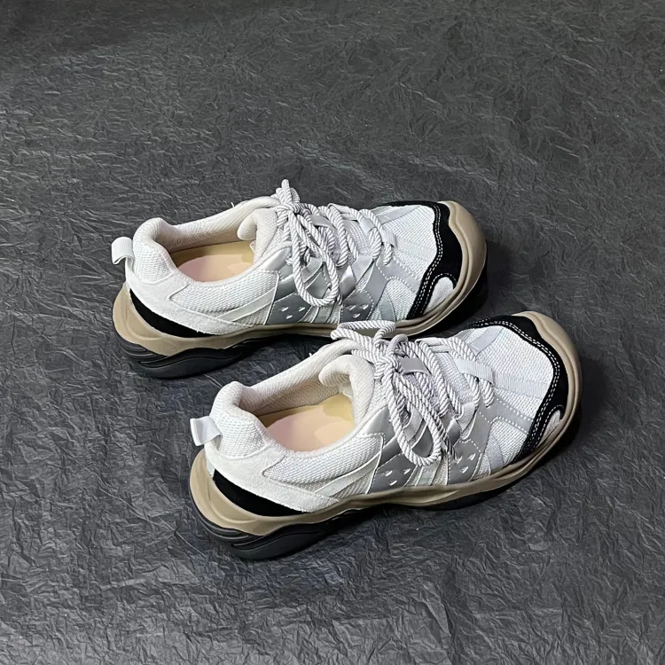 银色丑萌户外徒步鞋2025新款轻便透气登山鞋防滑厚底休闲运动鞋女