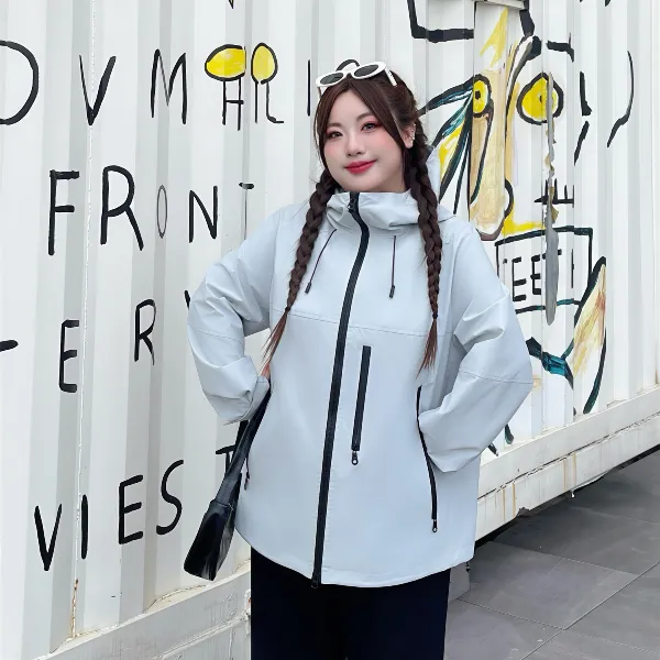 大码女装花契大码200斤胖mm软壳款港风连帽冲锋衣登山服13862-C