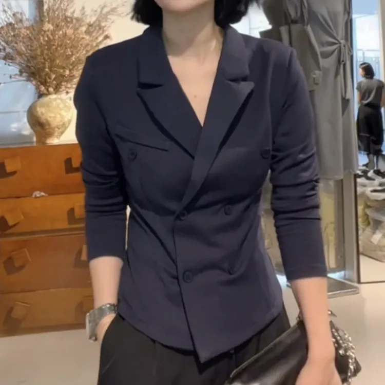 2025新款收腰设计感百搭显瘦正肩西装领上衣LK2505890