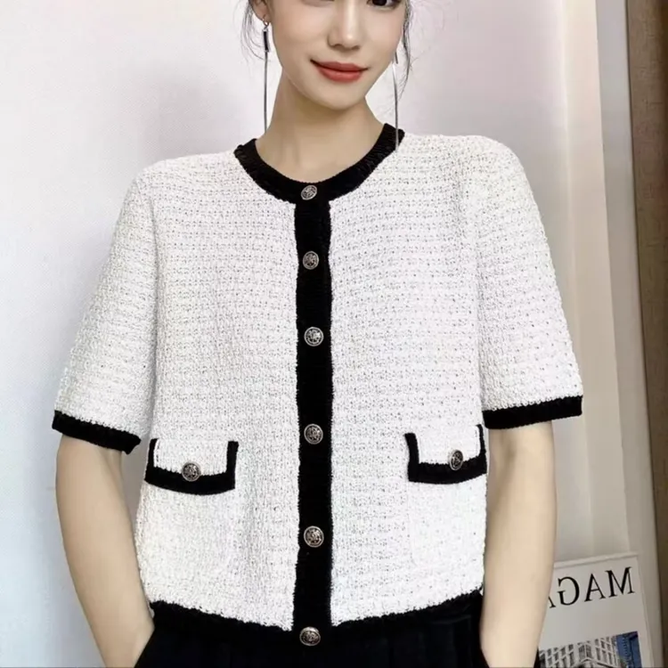 AMASS/阿玛施新款时尚优雅百搭气质圆领中袖小优雅小香风套头衫