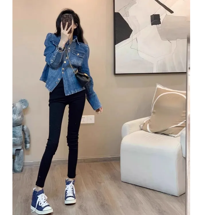 【现货】牛仔外套女2025春秋新款小香风设计感小众宽松百搭短款上衣