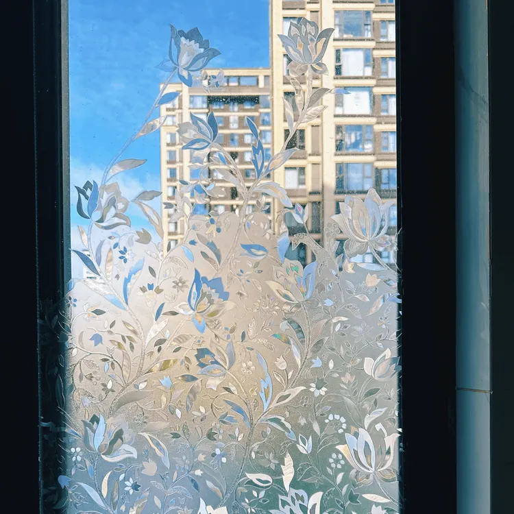 可剪花彩虹磨砂玻璃贴纸透光不透明镭射窗花装饰贴防走光窗户贴膜
