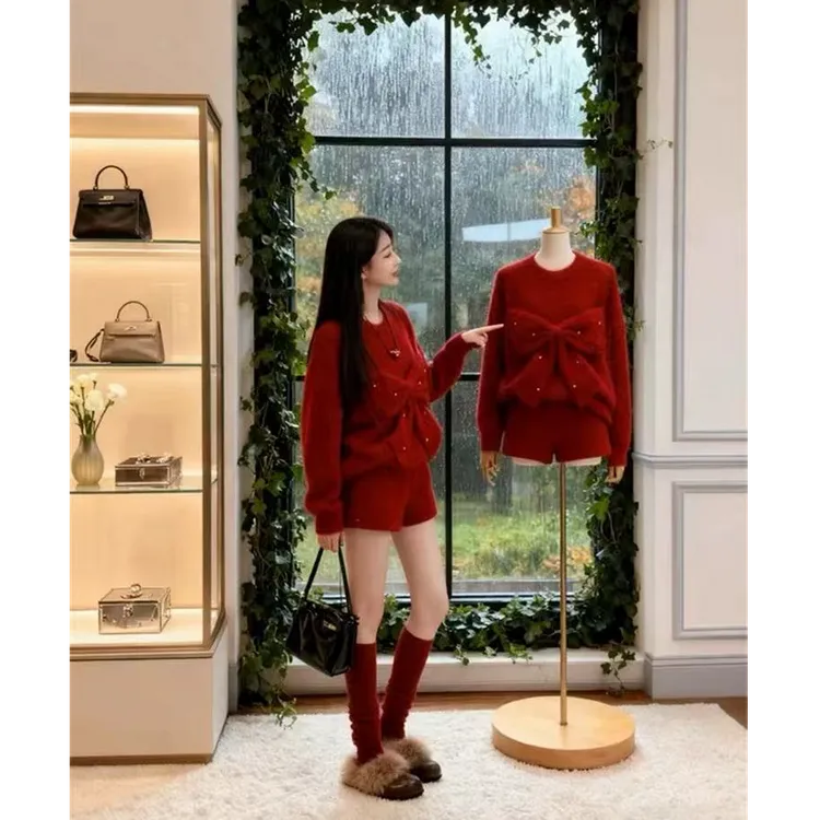 圣诞节新年红色毛衣套装女秋冬穿搭一整套蝴蝶结针织衫短裤两件套